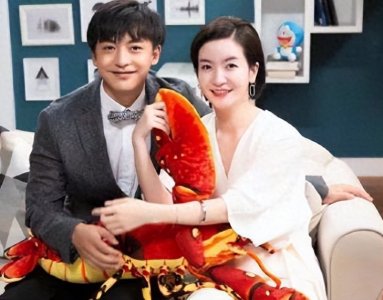 ​从剧里爱到剧外：李晟和李佳航的甜蜜演艺爱情故事