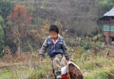 ​白马会所覆灭记：顶级＂鸭王＂高调庆生，被富婆老公砸场打断了腿