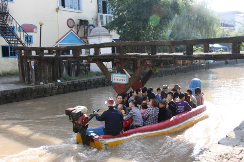 重庆洋人街老照片 再也回不去的时光记忆