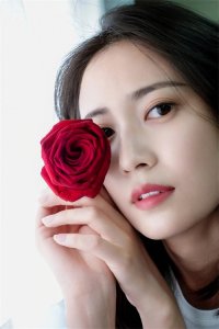 ​美女壁纸-第3332期-陈钰琪