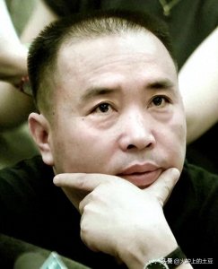 ​红楼魅影：赖昌星帝国的美人计与权力游戏