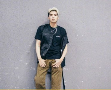 ​向太很喜欢吴亦凡，曾告诫他找外国妞：没有心机婊，也没有网红脸