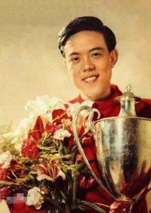 ​我国体育世界冠军零的突破~ 容国团首夺世乒赛冠军 （1959年）