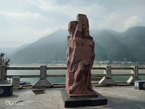 灵山十巫，沟通神人的圣者