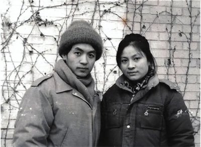 ​37岁顾城挥斧劈杀妻后自杀，从天才诗人到残暴凶手，他经历了什么