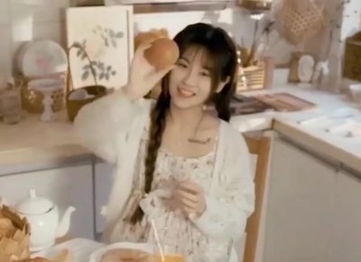 ​争当未成年妈妈？谁给了不良网红搏出位、骗流量的勇气