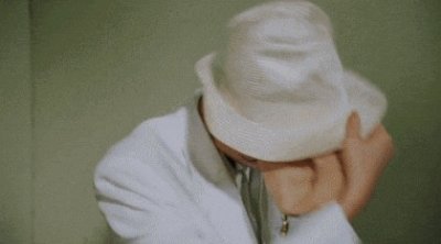 ​“风月女神”陈宝莲自杀始末，和背后毁掉她的富商干爹