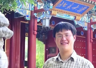 ​北大才子杨舒春：不顾父母跪求拒进外交部，种地12年后现状如何