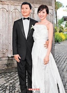 ​侯佩岑结婚(侯佩岑结婚时周杰伦哭了)