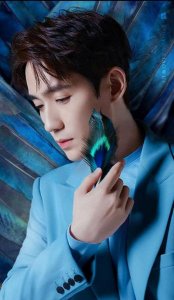 ​朱一龙家境怎么样(朱一龙家里是不是很有钱)