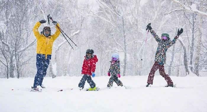 邓超低调为小女庆生,父女昵称太狗血,画面唯美得像动画场景