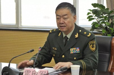 ​公安厅警官应授警察衔，为何新疆公安厅副厅长霍留军却被授少将？