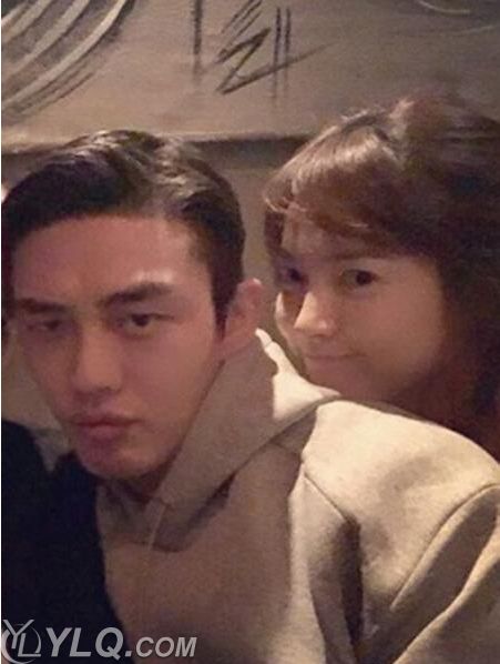 韩星刘亚仁得骨癌近况能活多久?刘亚仁女朋友是谁和宋慧乔好过吗